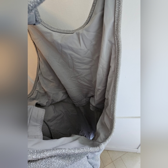 Bathing suit - Picture 3 of 4